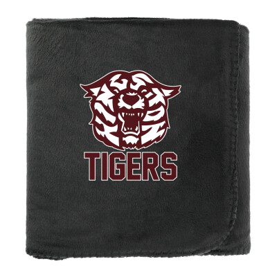 100% Recycled PET Fleece Blanket with RPET Pouch